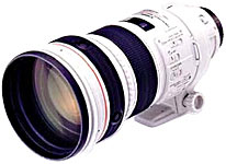 EF300mm f/2.8L IS USM telephoto lens