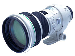 EF 400mm f/4 DO IS USM super telephoto lens